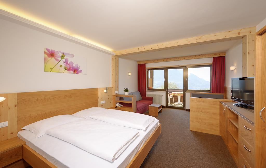 Hotel Appartement Inge Tirolo Oda fotoğraf